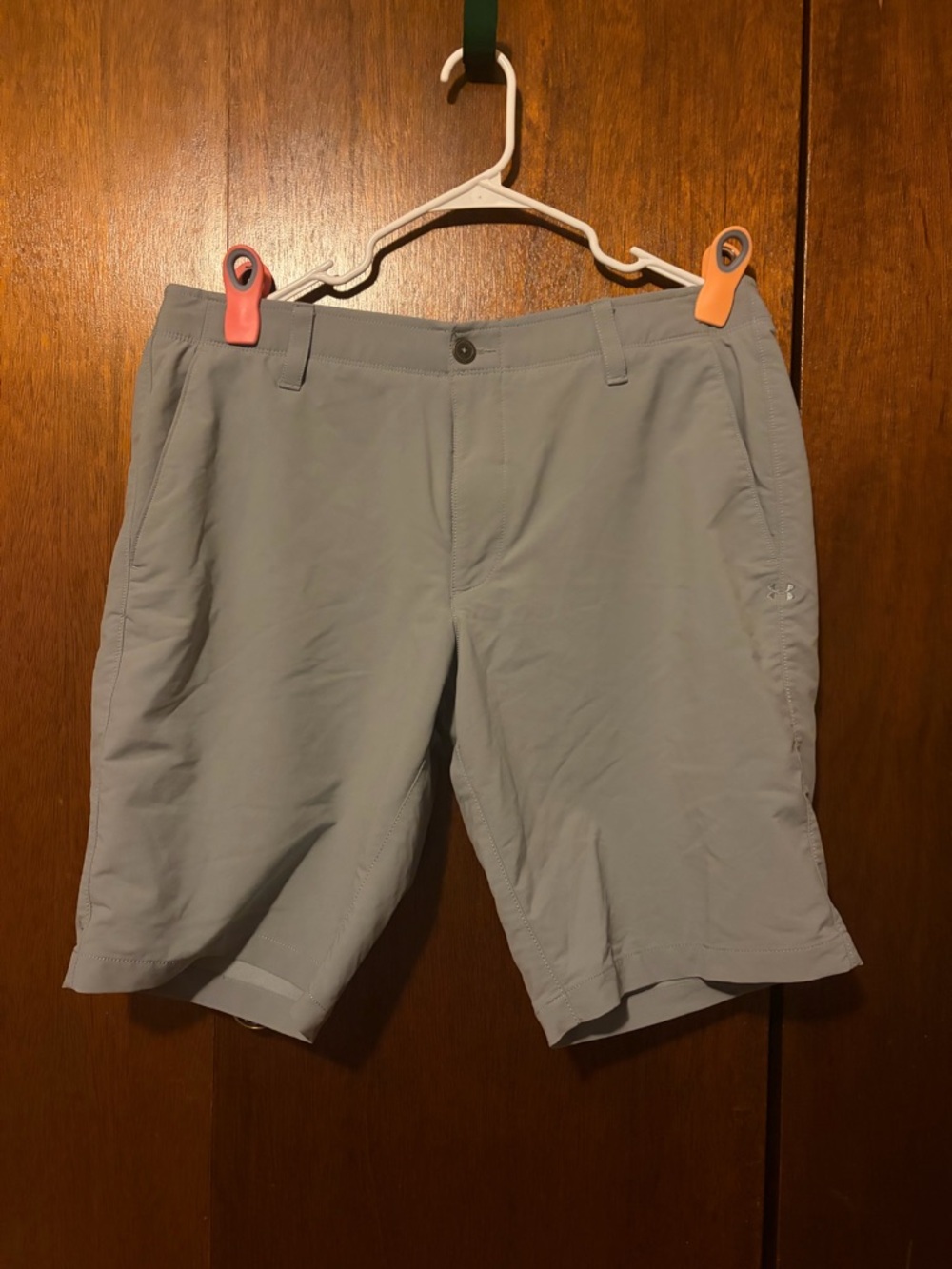 Under Armour Men's Gray Performance Athletic Shorts